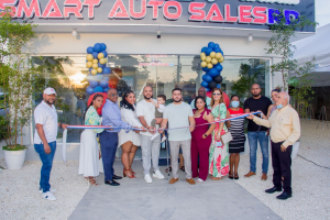 Smart Auto Sales abre sucursal en Boca Chica.