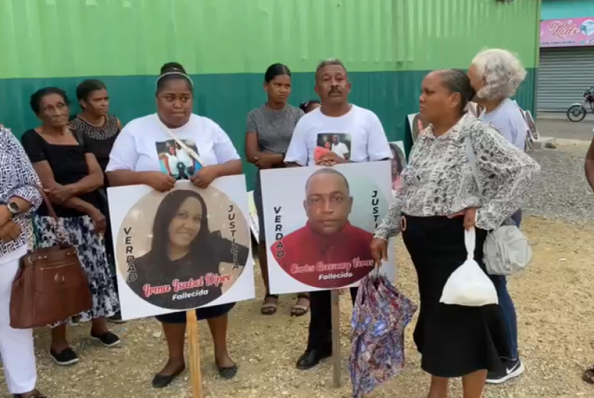 Familiares aún desesperados por desaparecidos a ocho meses de explosión de San Cristóbal