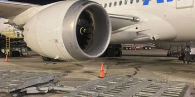 Hoyo en pista Aeropuerto Las Américas deja un avión varado y con daños
