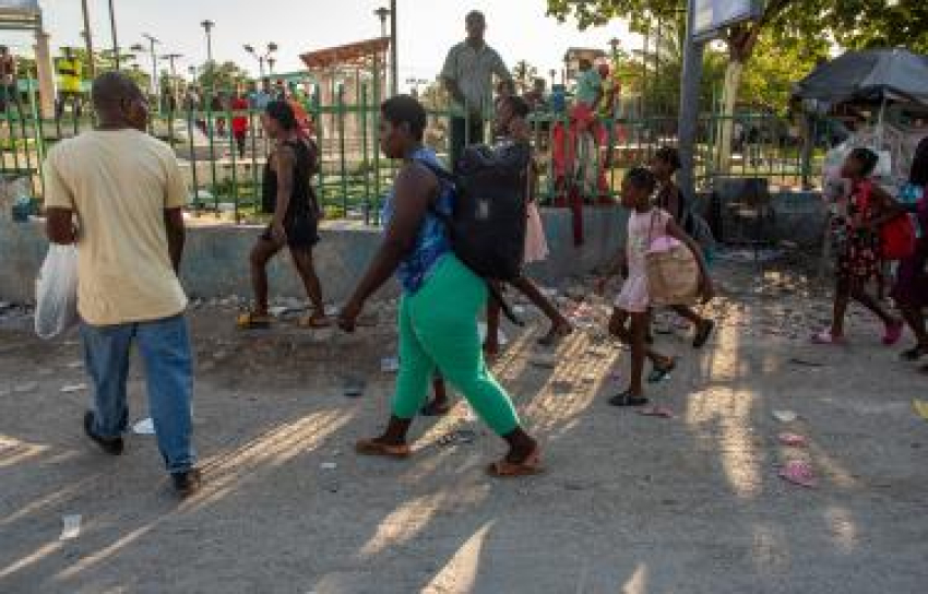 El hambre extrema en Haití fuerza a menores a unirse a bandas armadas
