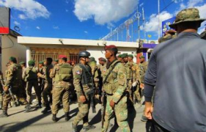 Ejército militariza a Dajabón ante entrada de policías haitianos