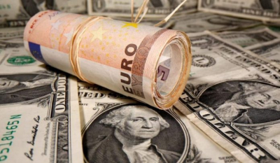 El euro se desploma y se cotiza cerca de la paridad con el dólar