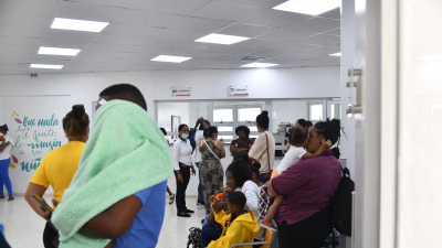 Siguen saturados los centros de salud de pacientes con sospechas de dengue