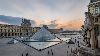 Evacuan el museo del Louvre de París por temor a un atentado