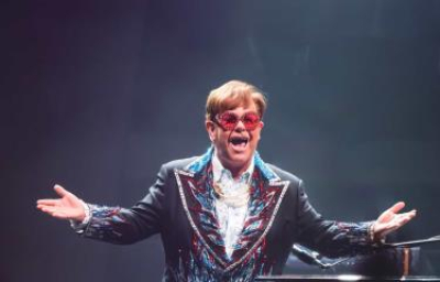Elton John regresa a RD para inaugurar Dorado Park