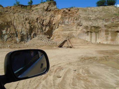 Suspenden operaciones de una mina en La Vega