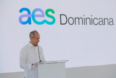 AES inaugura su primera operación 100% renovable en la RD