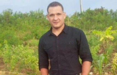Se entrega hombre acusado de matar a su pareja en Valiente de Boca Chica