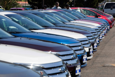 Proyecto busca frenar importación de vehículos a legisladores