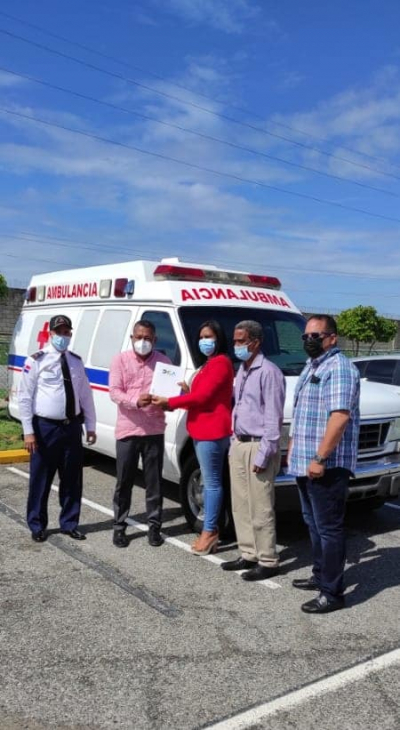 DP World entrega ambulancia a Alcaldía de Boca Chica